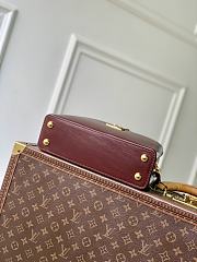 Fortok Louis Vuitton Capucines East-West Burgundy 14 x 8 x 26.5cm  - 4