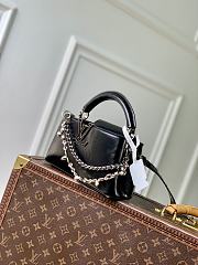 Fortok Louis Vuitton Capucines East-West Black 12 x 8 x 22cm - 2