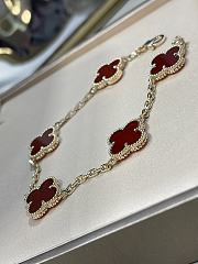 Fortok Van Cleef & Arpels Vintage Alhambra bracelet with five red clover motifs - 3
