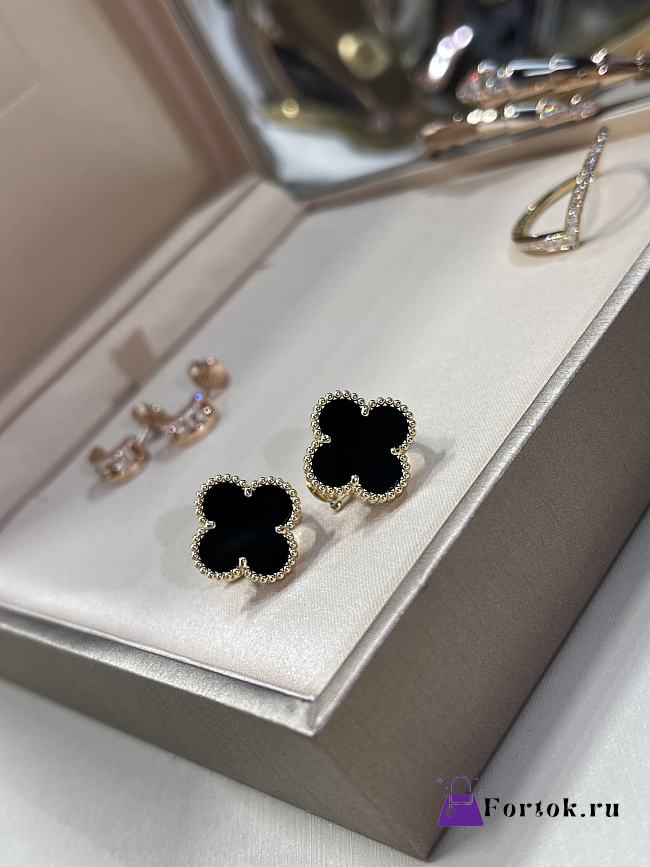 Fortok Van Cleef & Arpels Vintage Alhambra Earrings Black - 1
