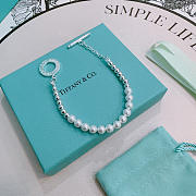 Fortok Tiffany & Co. sterling silver bracelet with freshwater cultured pearls and a toggle clasp - 5