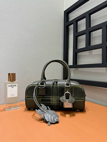 Fortok Loewe Amazona 23 cropped bag Green 11*23*10cm 