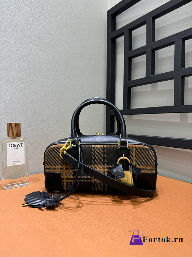 Fortok Loewe Amazona 23 cropped bag Black 11*23*10cm - 1