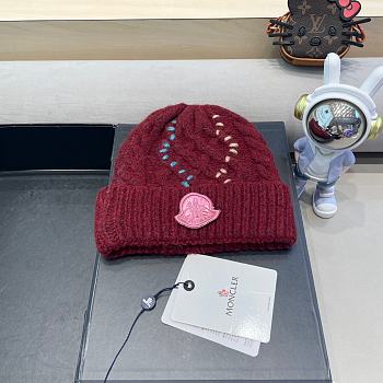 Fortok Moncler wool beanie in a Red 
