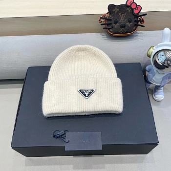 Fortok Prada Beanie Cream