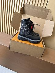Fortok Louis Vuitton LV Ranger Boots in black leather Monogram  - 2