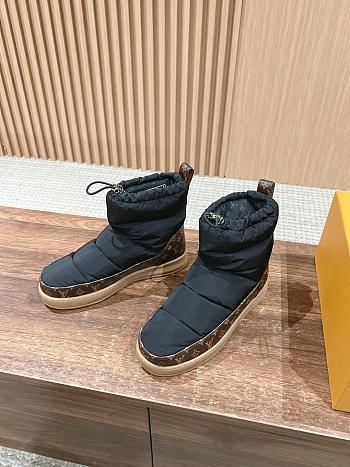 Fortok Louis Vuitton LV Cloud Ankle Boot Sneaker in Black nylon