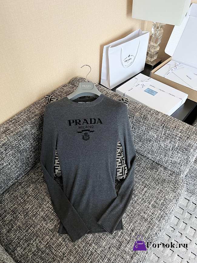 Fortok Prada Milano crew-neck sweater Grey - 1