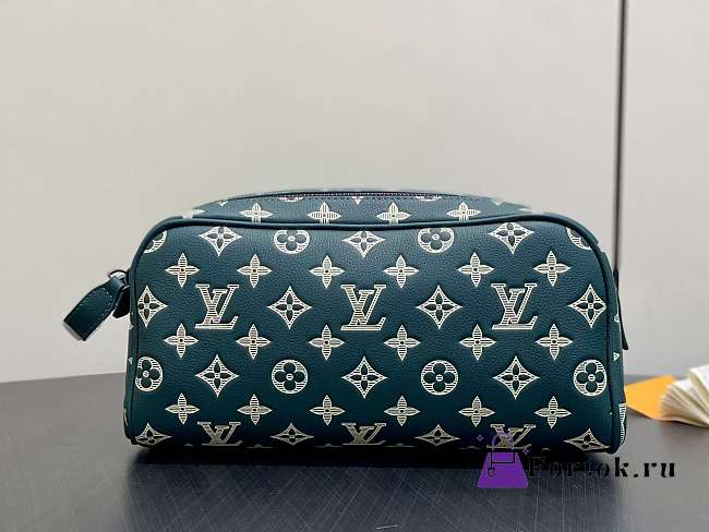Fortok Louis Vuitton Dopp Kit toiletry pouch Green 28*15*16.5Cm - 1