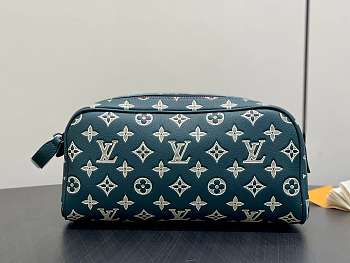 Fortok Louis Vuitton Dopp Kit toiletry pouch Green 28*15*16.5Cm