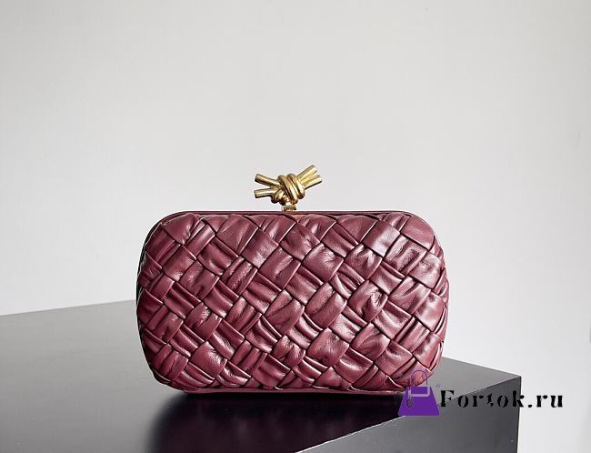 Fortok Bottega Veneta Knot clutch bag in a burgundy 20.5*6*12.5cm - 1