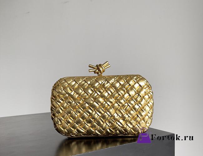 Fortok Bottega Veneta Knot clutch bag in a Gold 20.5*6*12.5cm - 1