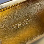 Fortok Bottega Veneta Knot clutch bag in a Gold 20.5*6*12.5cm - 3