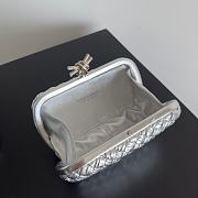 Fortok Bottega Veneta Knot clutch bag in a Silver 20.5*6*12.5cm - 3