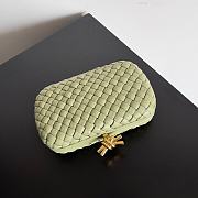 Fortok Bottega Veneta Knot clutch bag in travertine woven leather 20.5*6*12.5cm - 3