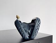 Fortok Bottega Veneta Knot clutch bag in Navy Blue woven leather 20.5*6*12.5cm - 5
