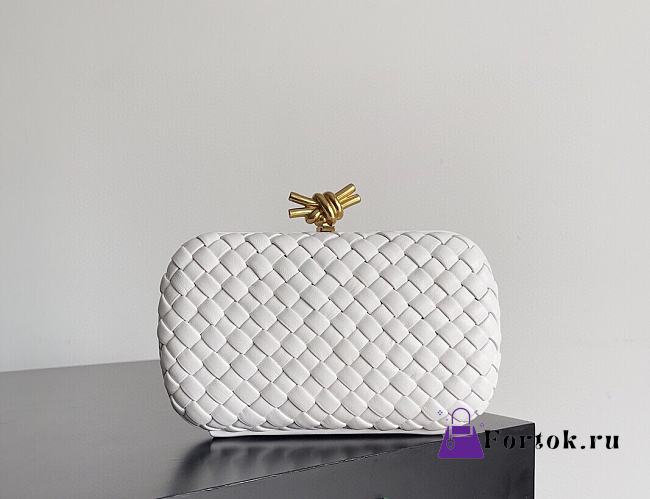 Fortok Bottega Veneta Knot clutch bag in White woven leather 20.5*6*12.5cm - 1