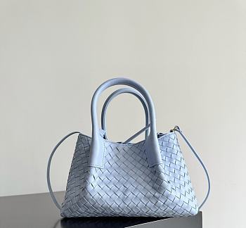 Fortok Bottega Veneta Pinacoteca tote bag in light blue 24*15*12cm
