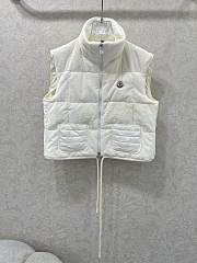 Fortok Moncler Arques down vest in White - 1