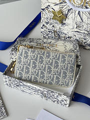 Fortok Dior Montaigne 30 Oblique Jacquard Wallet Light Blue 14.5*7.6cm - 6