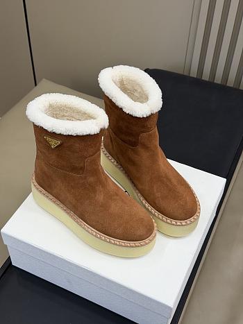 Fortok Prada Suede and Shearling Boots in cinnamon brown