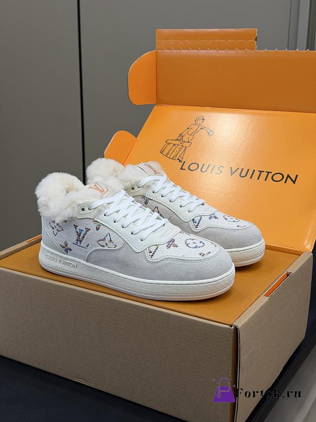 Fortok Louis Vuitton Stadium Sneaker With Fur in Lilac - 1