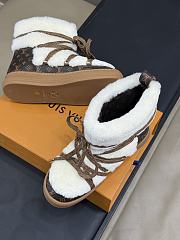 Fortok Louis Vuitton LV Cloud Lace-Up Ankle Boot sneaker in beige shearling - 4