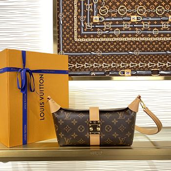 Fortok Louis Vuitton Mia Pochette bag Monogram 22 × 14.5 × 8 cm