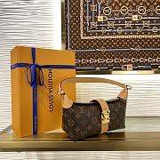 Fortok Louis Vuitton Mia Pochette bag Monogram 22 × 14.5 × 8 cm - 3