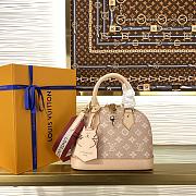 Fortok Louis Vuitton Alma BB Travels With Grace Coddington 23.5 x 17.5 x 11.5 cm - 1