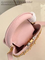 Fortok Louis Vuitton Capucines Mini bag in pink Taurillon 14 x 8 x 21cm - 4