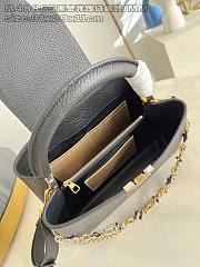 Fortok Louis Vuitton Capucines Large bag in Black Taurillon 31.5x20x11cm - 2
