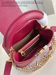 Fortok Louis Vuitton Capucines Mini bag in Red Taurillon 14 x 8 x 21cm - 3