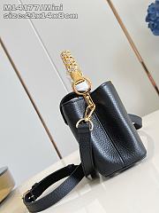 Fortok Louis Vuitton Capucines Mini handbag in black Taurillon gold handle 21 x 13.6 x 8cm - 6