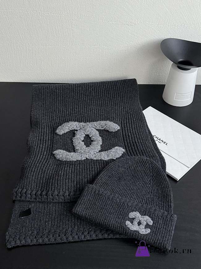 Fortok Chanel Set Scarf and Beanie Grey  - 1