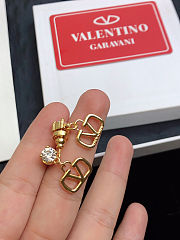 Fortok Valentino Earrings Logo Gold - 3