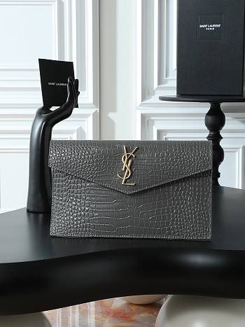 Fortok Saint Laurrent Ysl Uptown Pouch In Crocodile Embossed Grey 27×16×2cm 