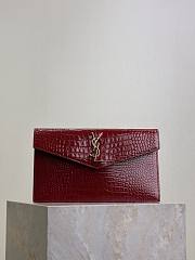 Fortok Saint Laurrent Ysl Uptown Pouch In Crocodile Embossed Red 27×16×2cm - 1