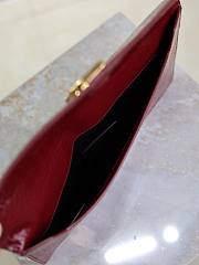 Fortok Saint Laurrent Ysl Uptown Pouch In Crocodile Embossed Red 27×16×2cm - 2