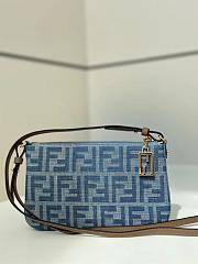 Fortok Fendi Baguette Pouch in light blue denim 20/3/12cm - 1