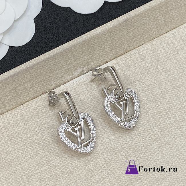 Fortok Louis Vuitton Heart LV Earrings Silver - 1