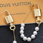 Fortok Louis Vuitton Pearl Lock Earrings - 3