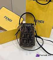 Fortok Fendi Mon Tresor Leather Bag With Embossed Ff Monogram in Brown 12x18x10cm - 1