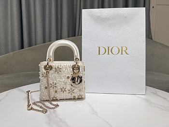 Fortok Dior Mini Lady Dior bag in latte satin embroidered White 17×15×7cm