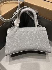 Fortok Balenciaga Hourglass top-handle bag in silver glitter 19x8x21cm - 6