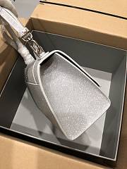 Fortok Balenciaga Hourglass top-handle bag in silver glitter 23x10x24cm - 2