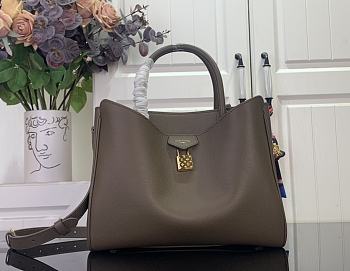 Fortok Louis Vuitton Neo Lockit PM bag Taupe 22 x 14.5 x 28.5cm