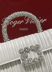 Fortok Roger Vivier Jewel Efflorescence Mini White 19*13*4cm  - 6