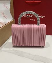 Fortok Roger Vivier Jewel Efflorescence Mini Bag Pink 19*13*4cm - 3