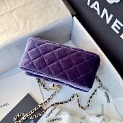 Fortok Chanel Mini Pearl Crush Flap bag Purple velvet 18cm - 3